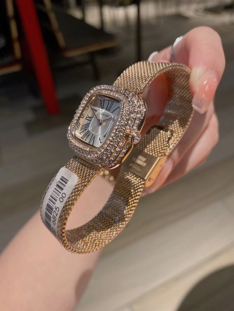Comfortable CARTIER Watches 180251