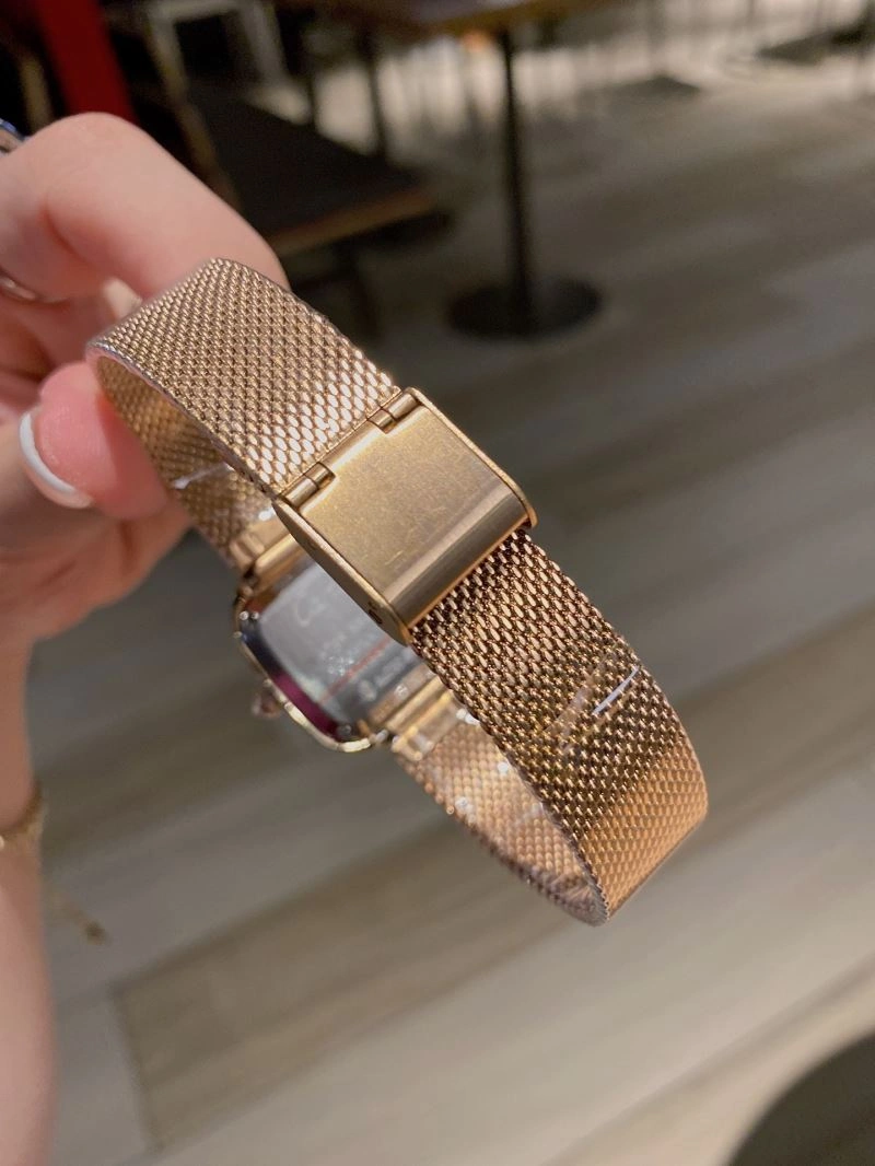 Comfortable CARTIER Watches 180251