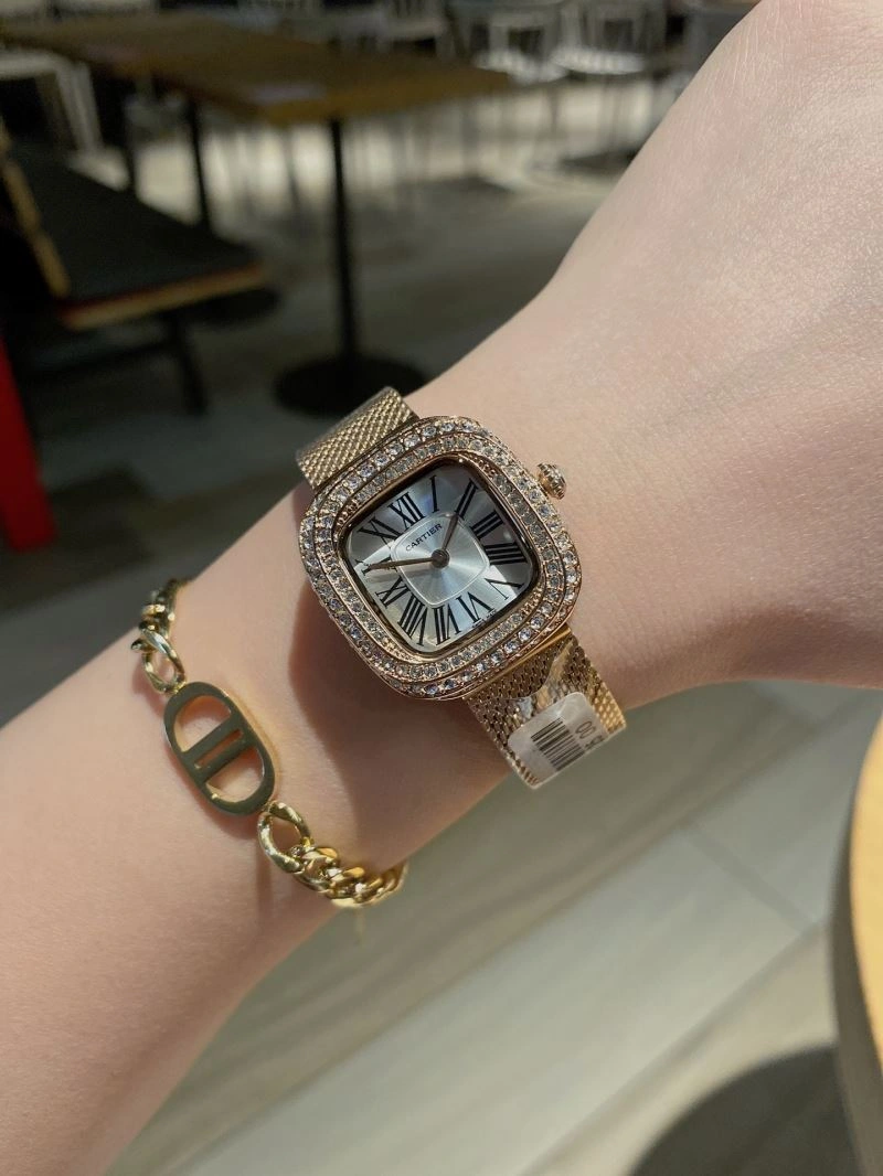 Comfortable CARTIER Watches 180251