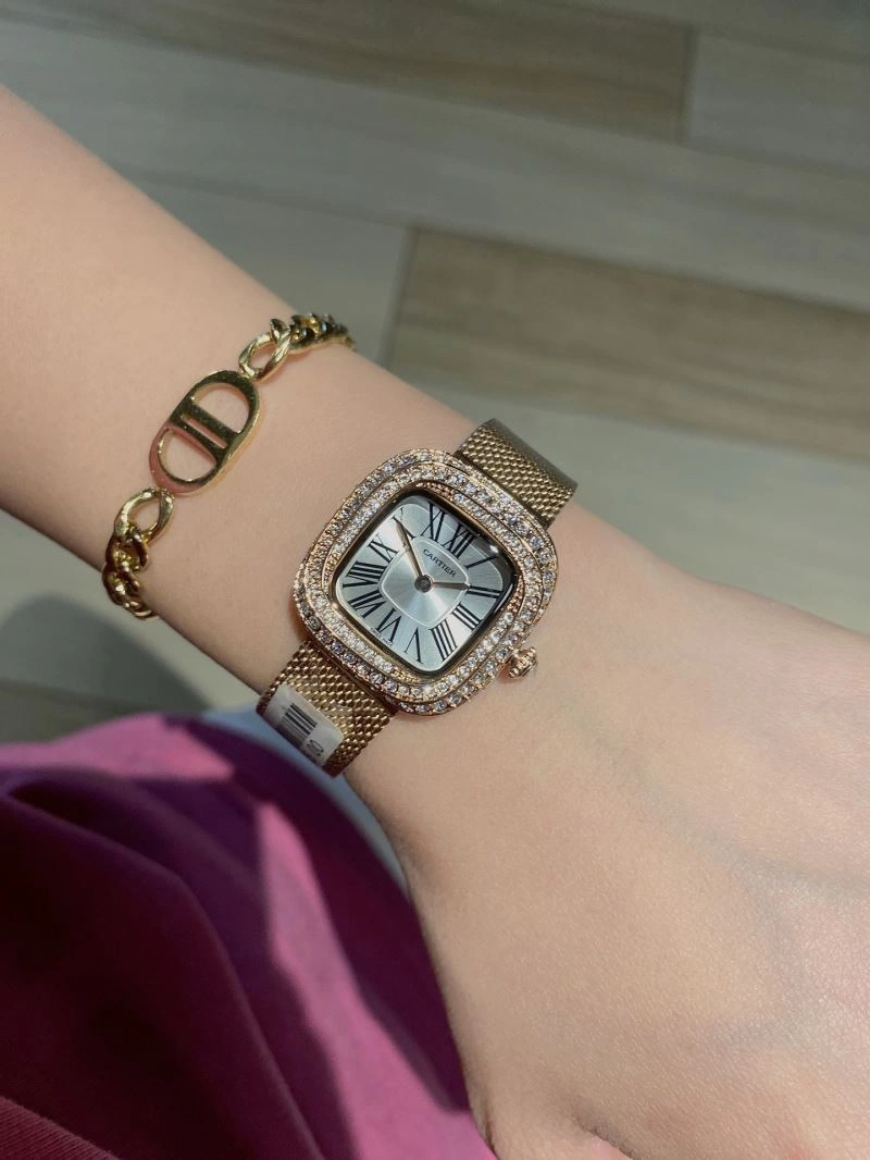 Comfortable CARTIER Watches 180251