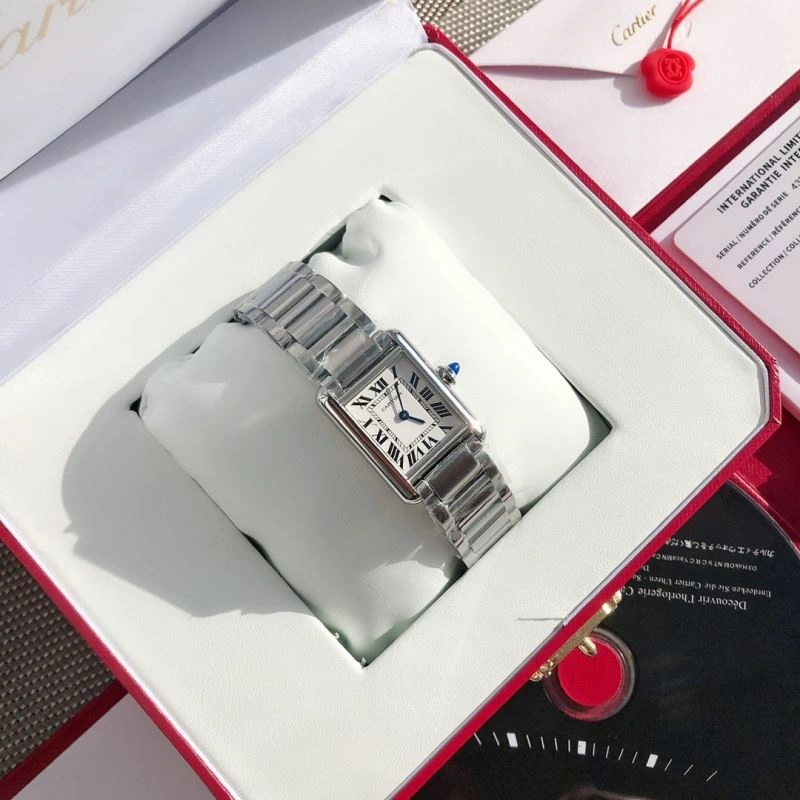 Colorful CARTIER Watches 180244