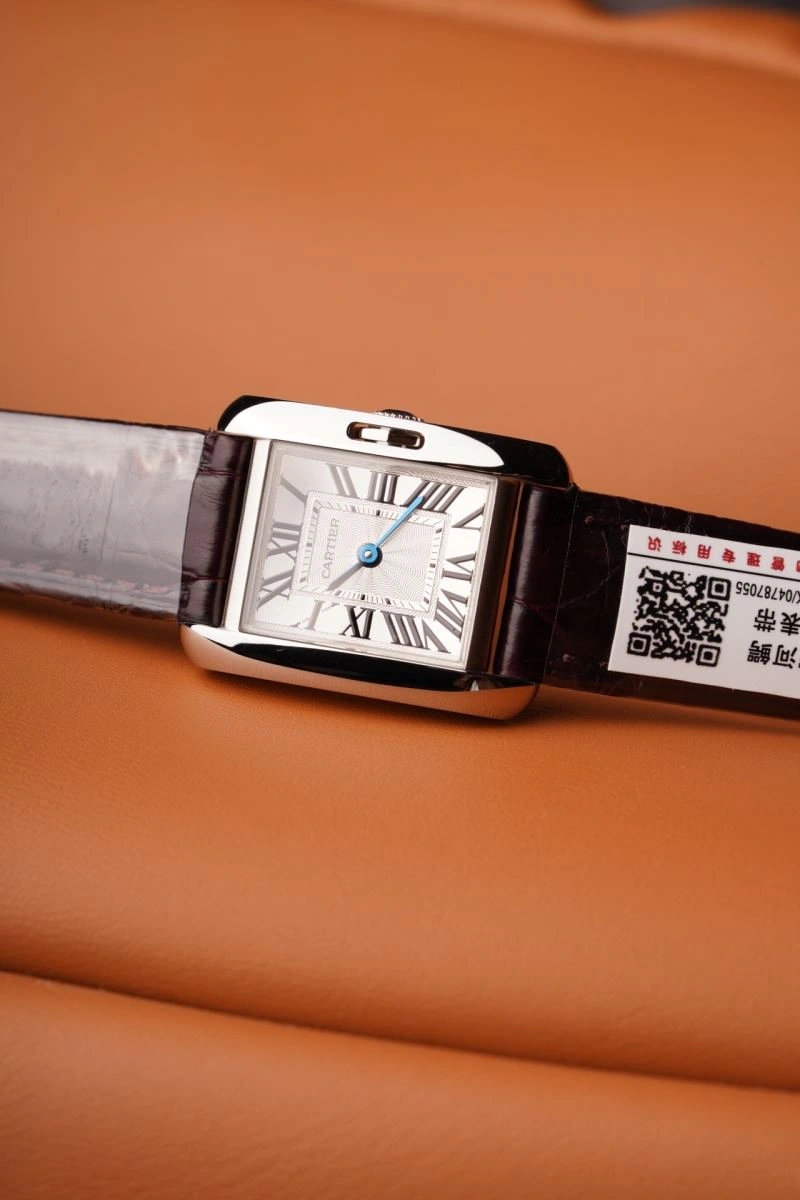 Elegant CARTIER Watches 180239