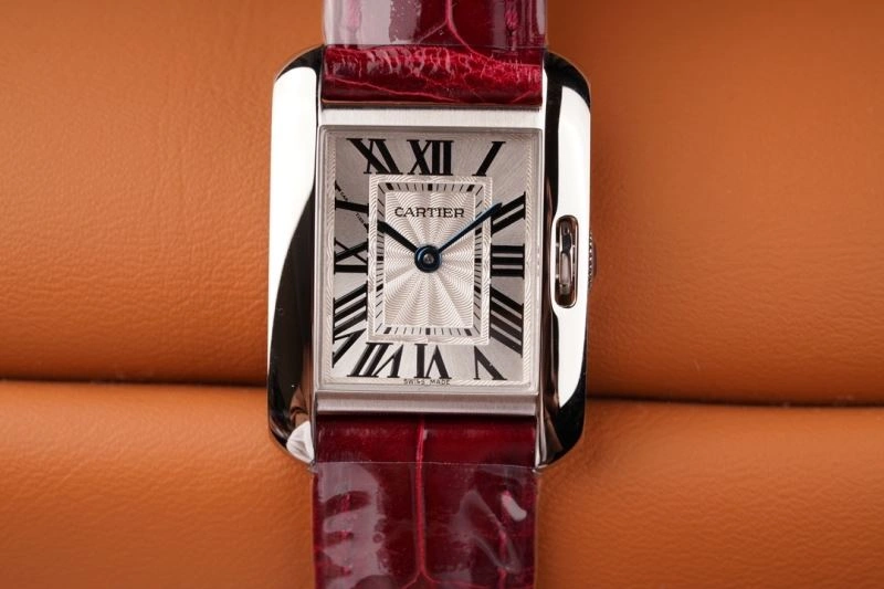 CARTIER Watches StreetReady 180240