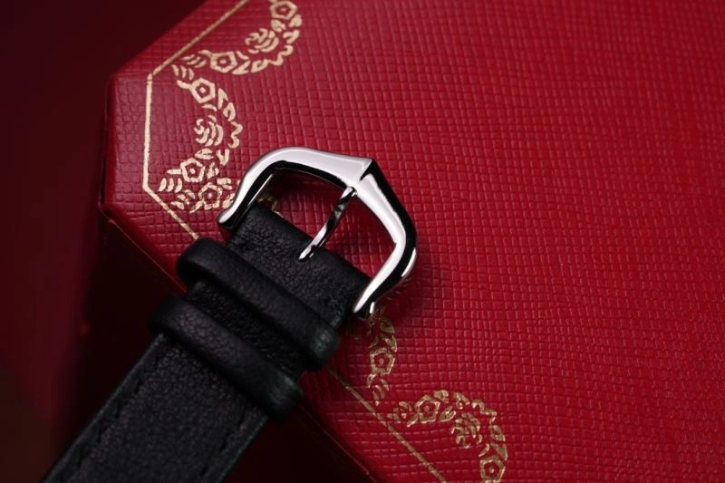 CARTIER Watches ModernLook 180224