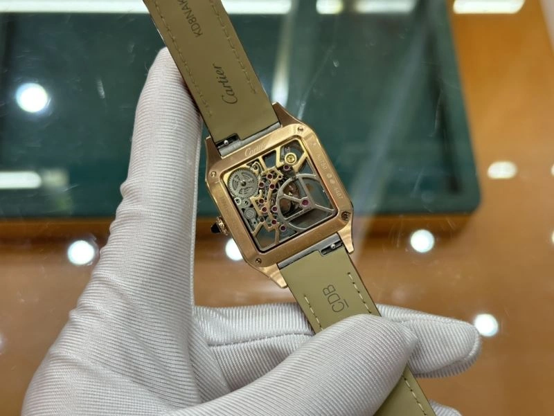 CARTIER Watches EyeCatching 180204