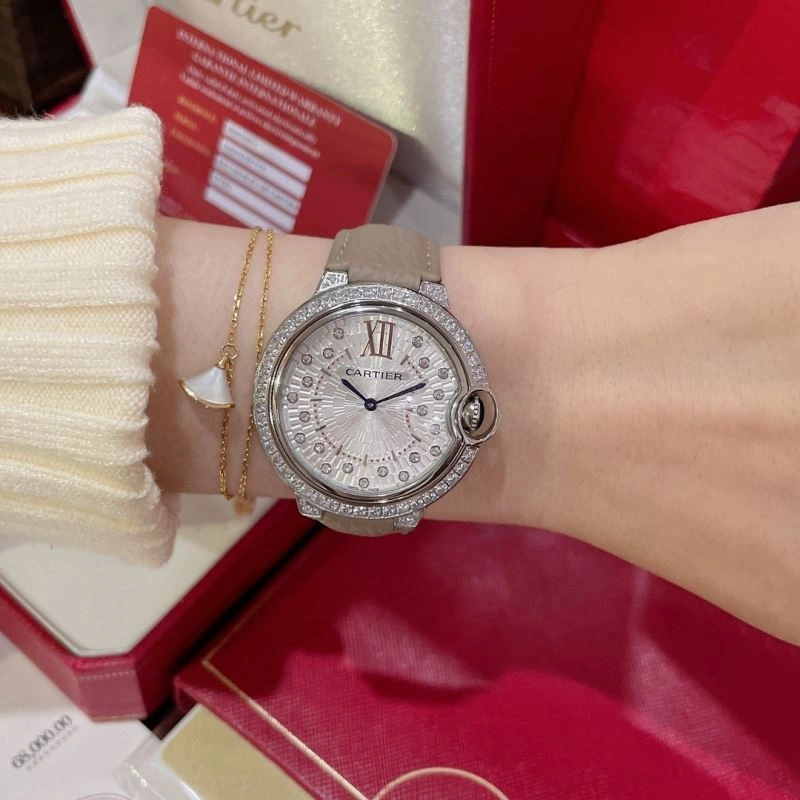 Unique CARTIER Watches 180227