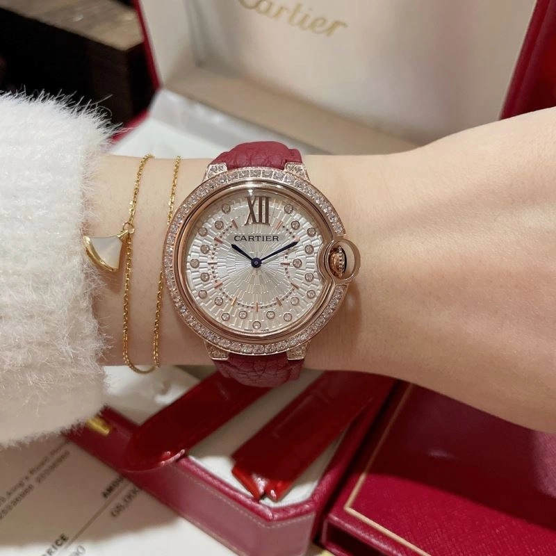 Seasonal CARTIER Watches 180206