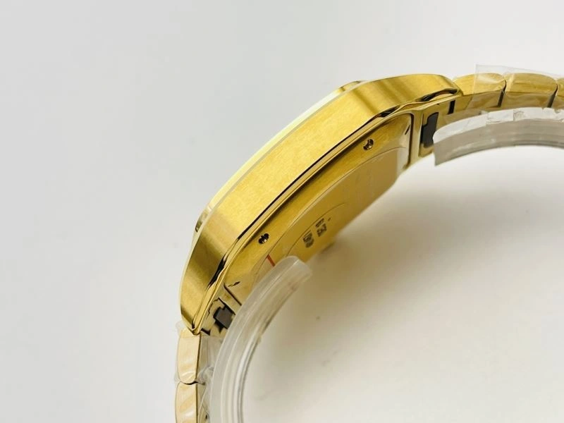 Stylish CARTIER Watches 180188