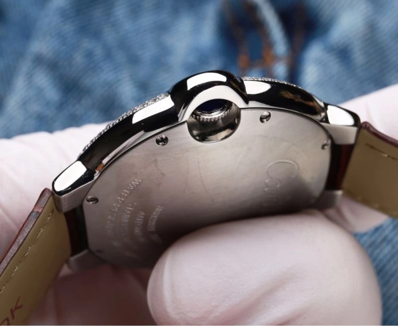 Vibrant CARTIER Watches 180185