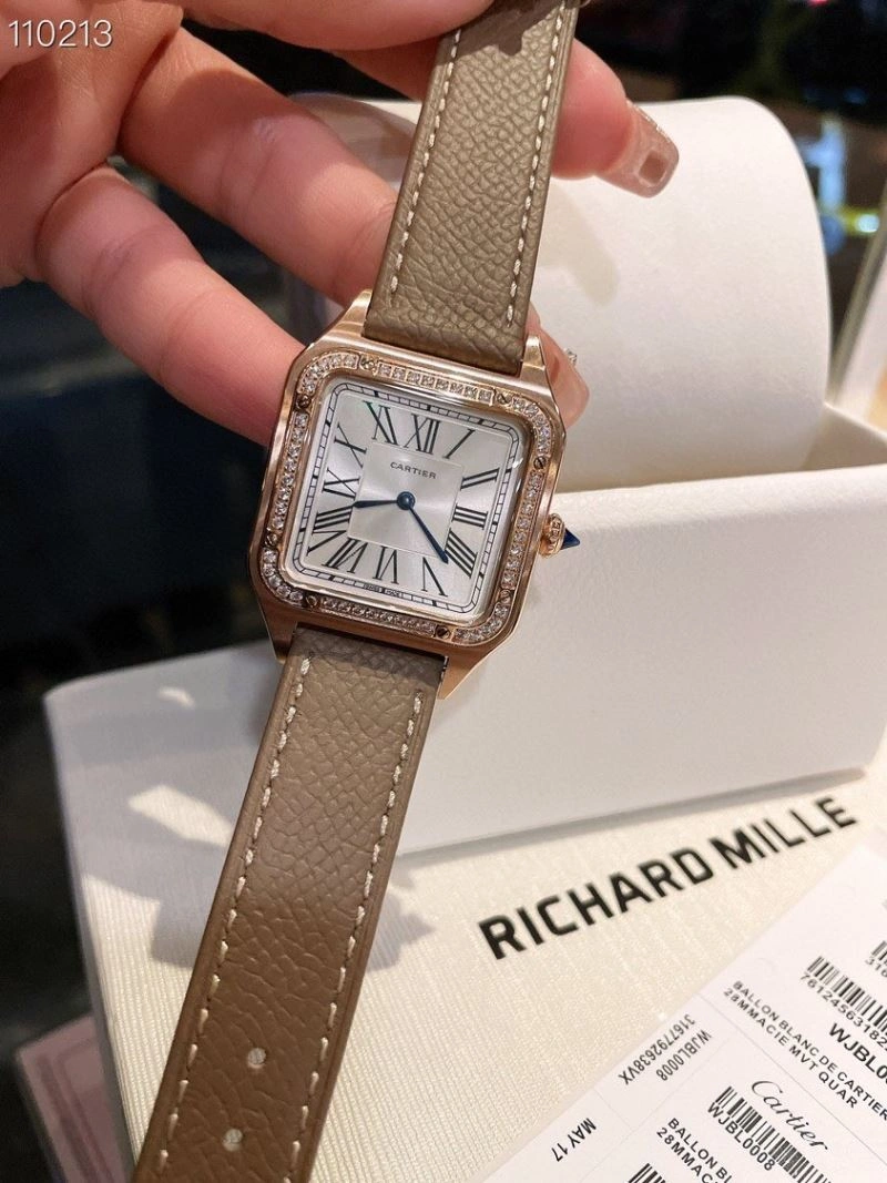 SmoothTexture CARTIER Watches 180167