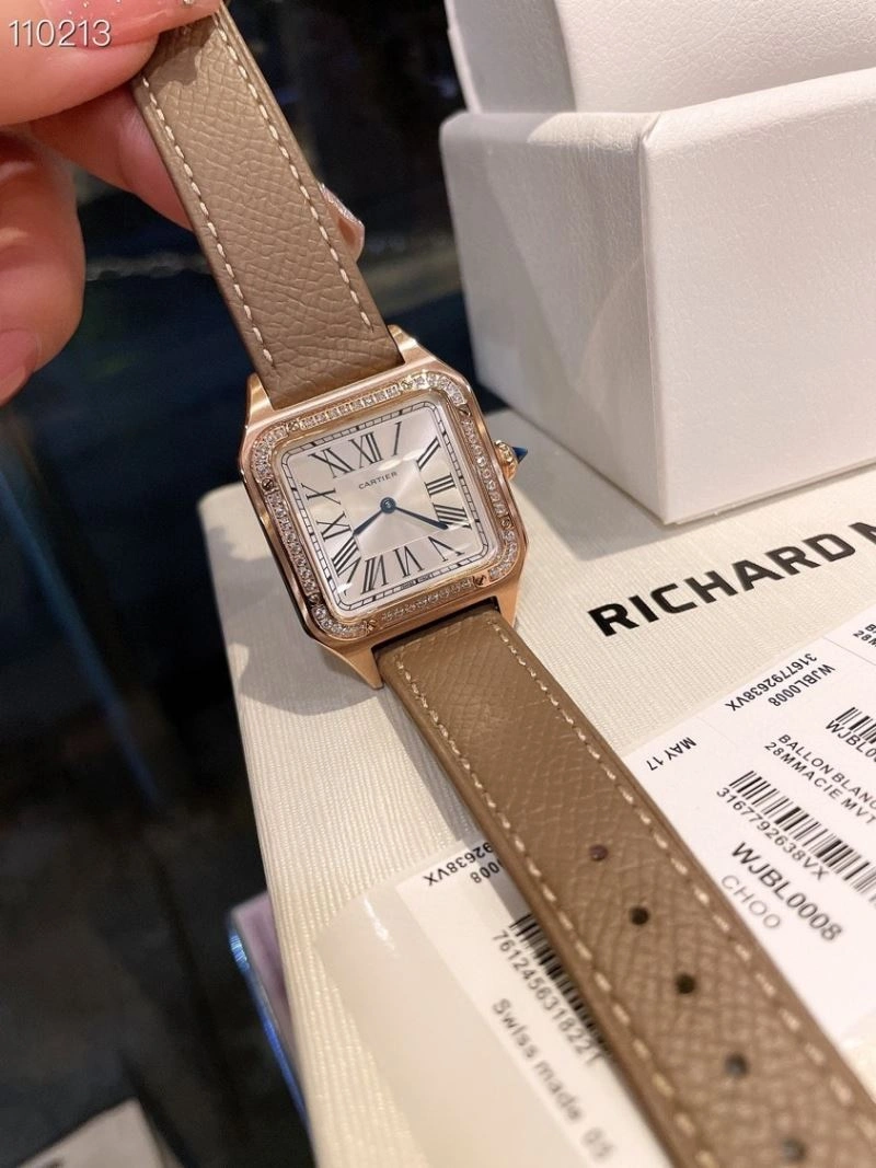 SmoothTexture CARTIER Watches 180167