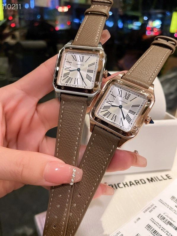 Sporty CARTIER Watches 180183