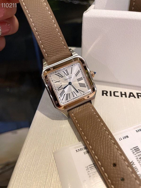 Sporty CARTIER Watches 180183