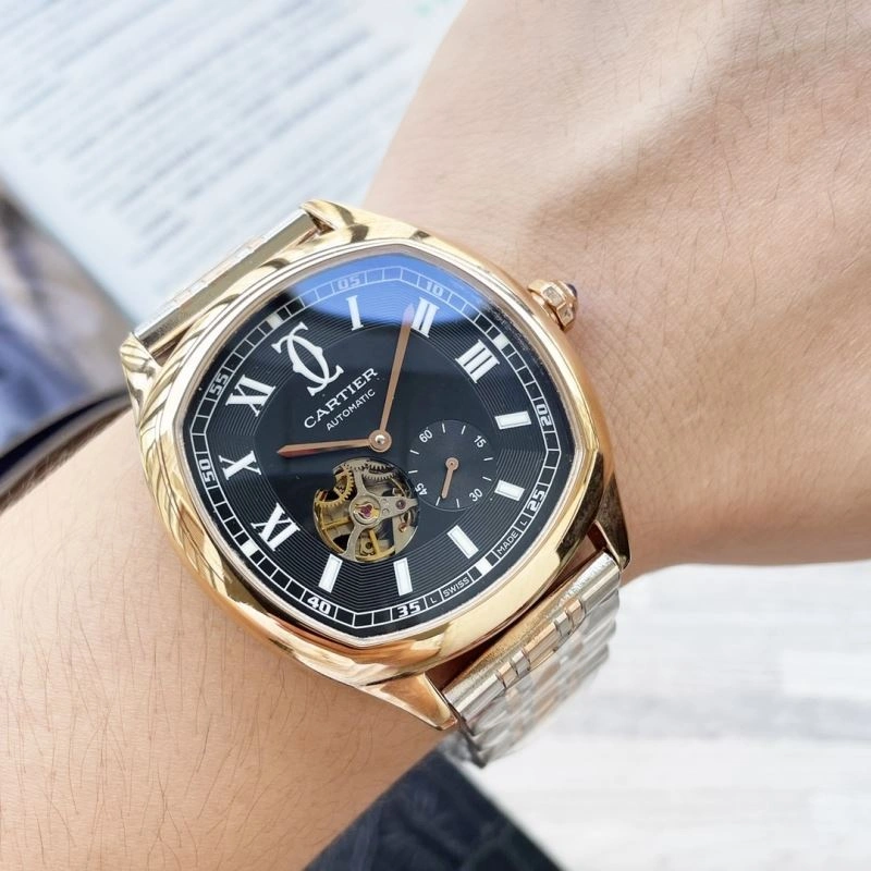 Trendsetting CARTIER Watches 180177
