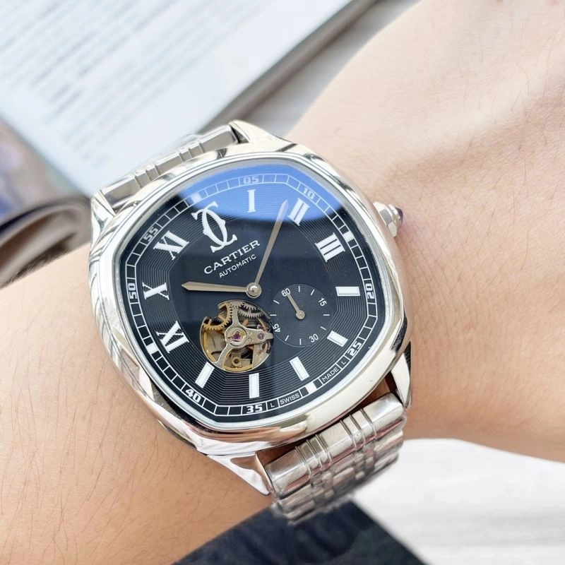 Trendsetting CARTIER Watches 180177