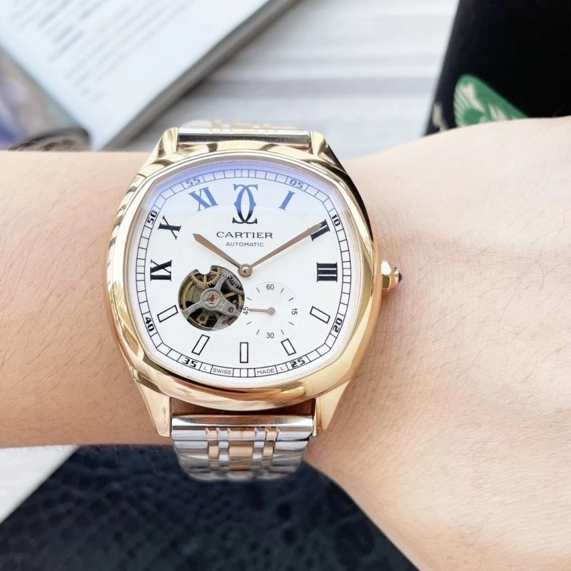 Trendsetting CARTIER Watches 180177