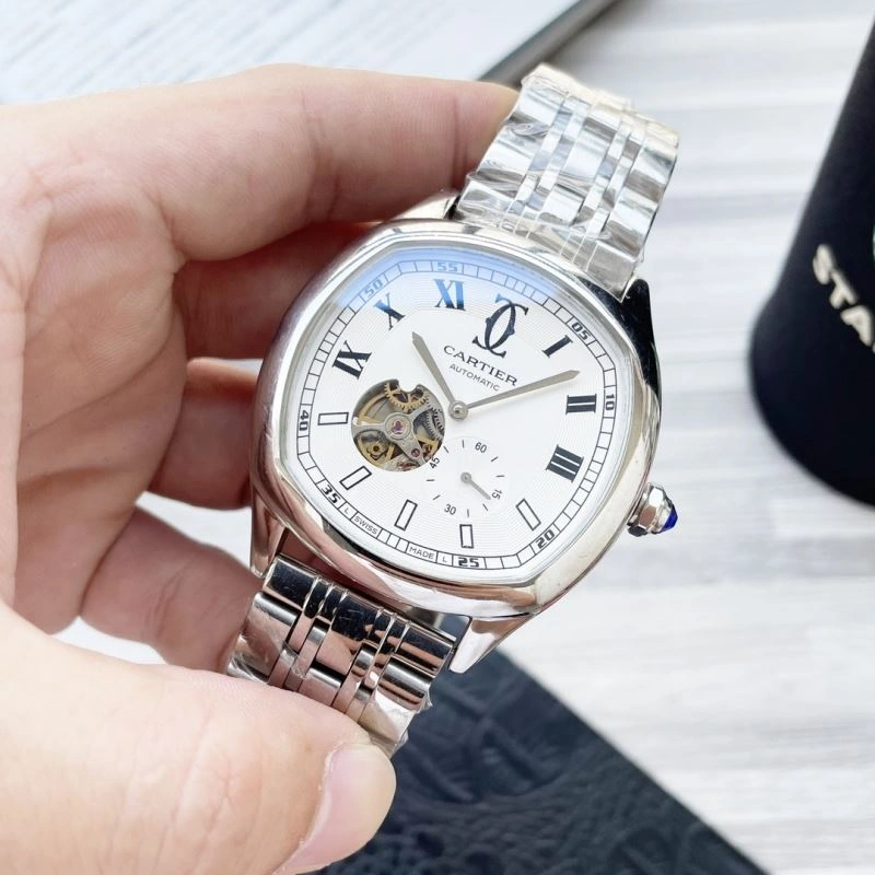 Trendsetting CARTIER Watches 180177