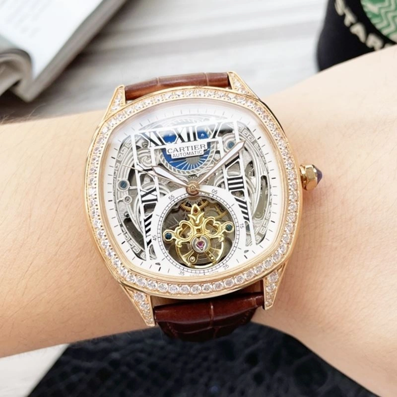 Trendy CARTIER Watches 180139