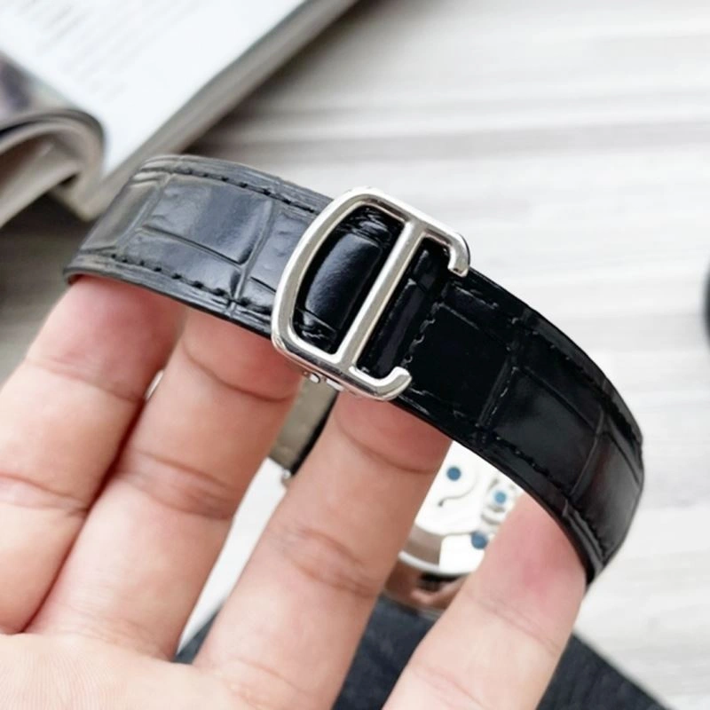 Trendy CARTIER Watches 180139