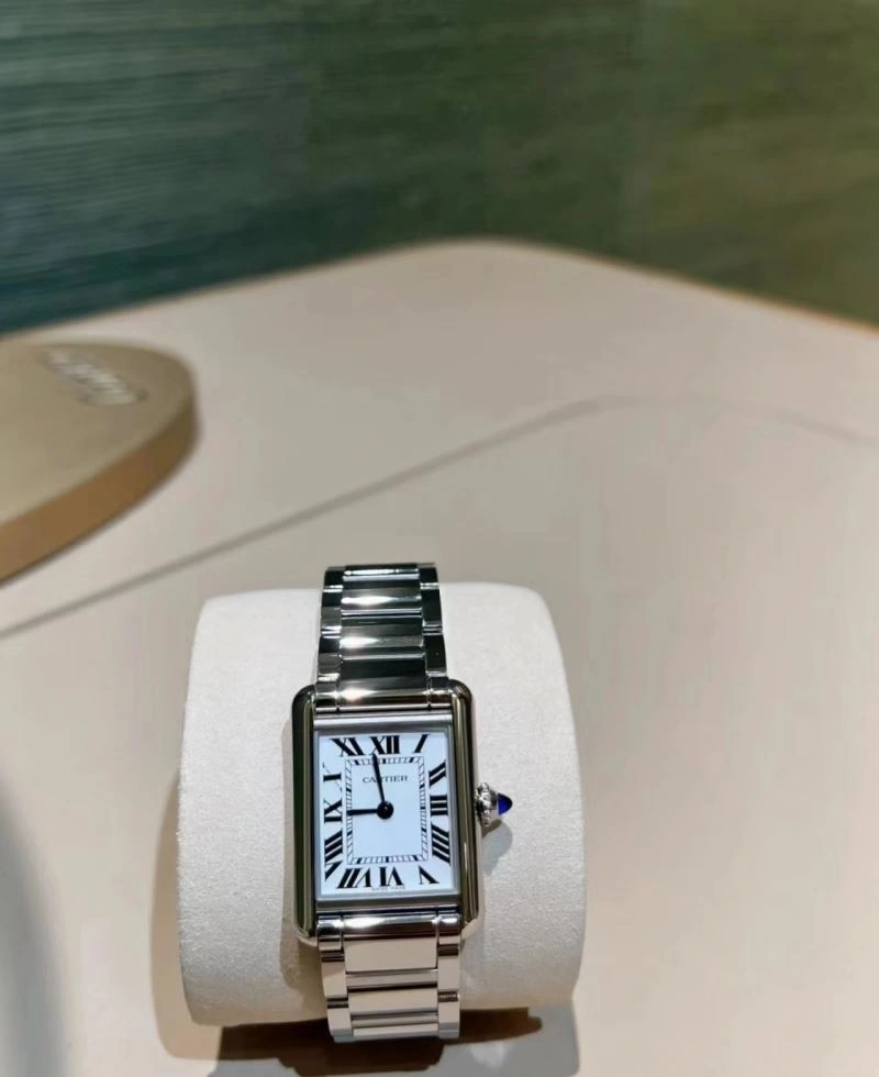 FreshLook CARTIER Watches 180121