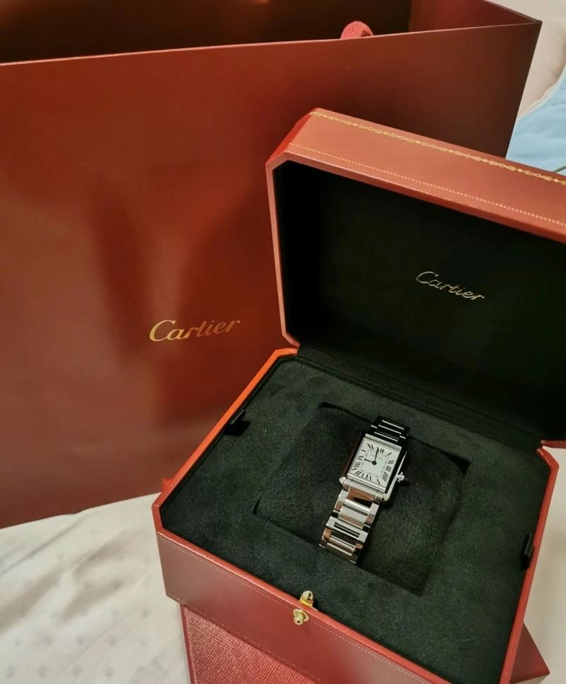 GoodFit CARTIER Watches 180126
