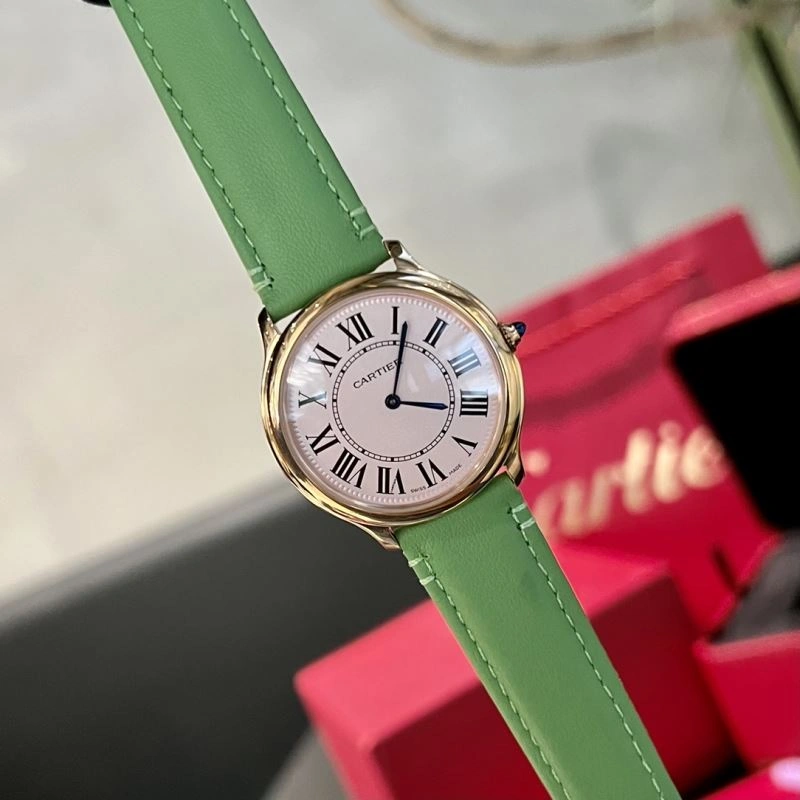 Bright CARTIER Watches 180149
