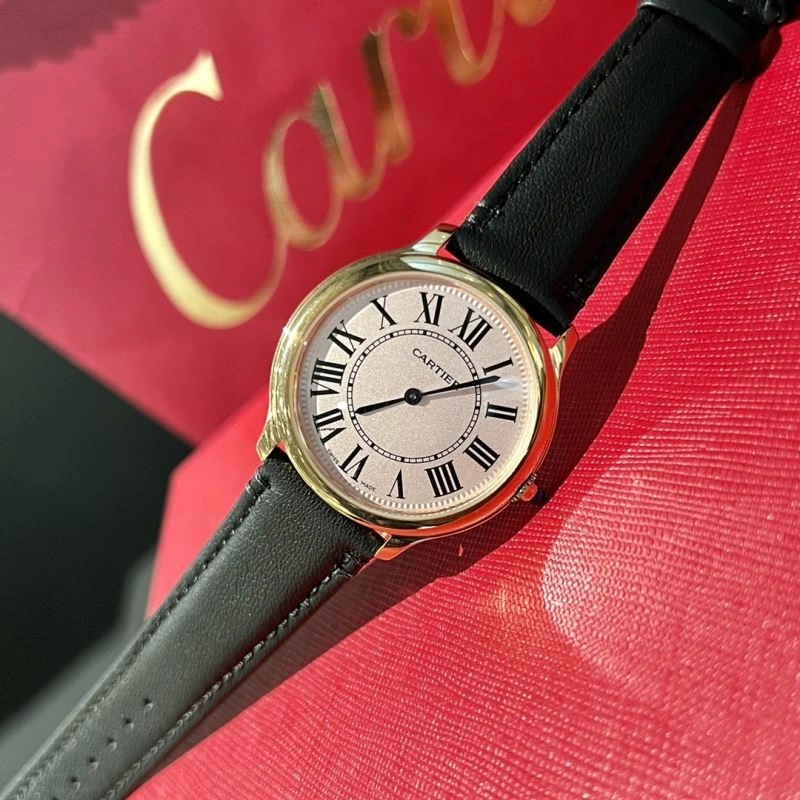 Bright CARTIER Watches 180149