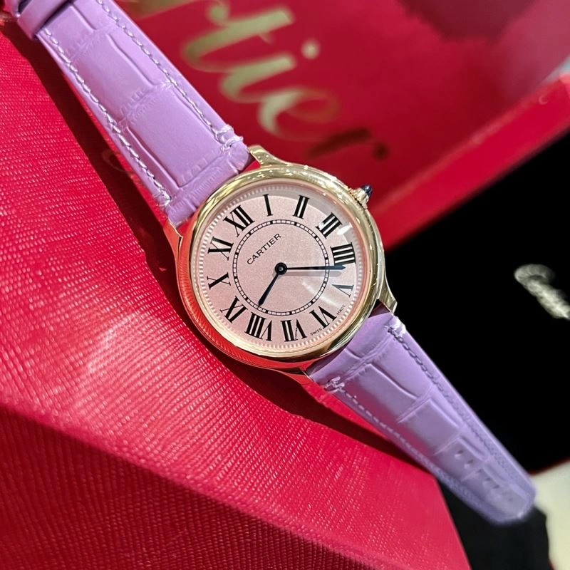 Bright CARTIER Watches 180149