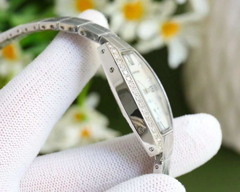 Unisex CARTIER Watches 180124