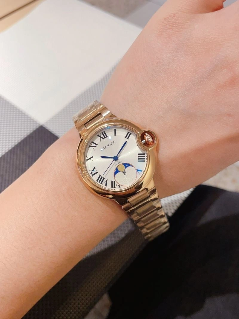 Seasonal CARTIER Watches 180084