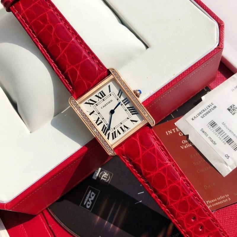 GoodFit CARTIER Watches 180098