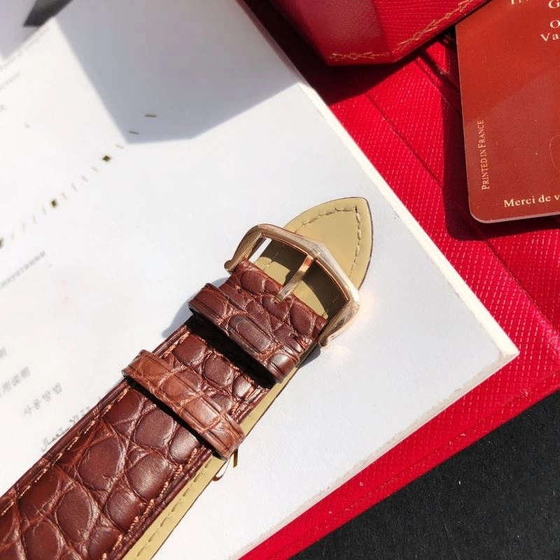 Breathable CARTIER Watches 180105