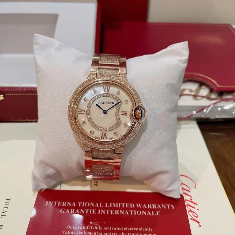 Sleek CARTIER Watches 180106