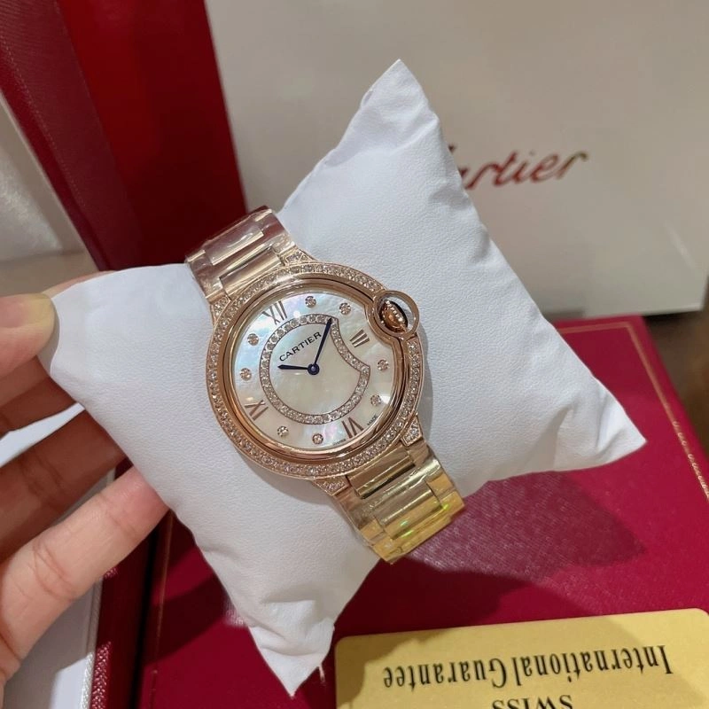 Elegant CARTIER Watches 180101
