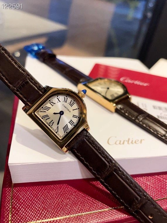 CARTIER Watches Elegant 180081