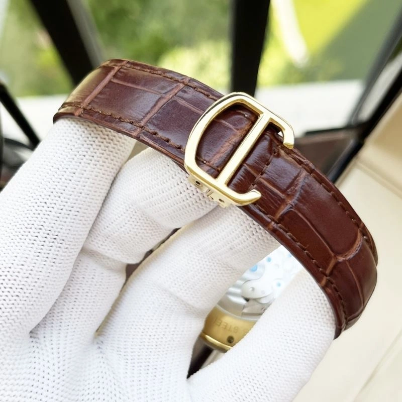 Lightweight CARTIER Watches 180063