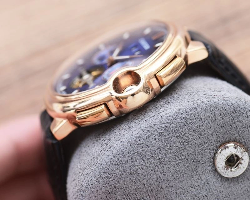 CARTIER Watches BestValue 180040