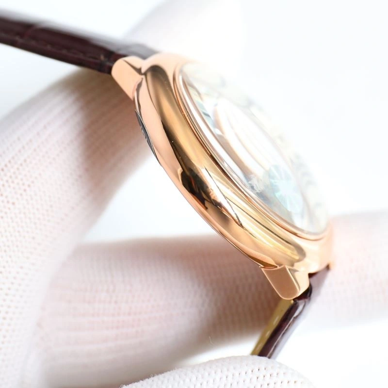AllSeason CARTIER Watches 180035