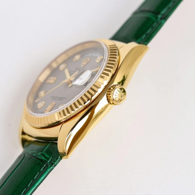 Bold CARTIER Watches 180033