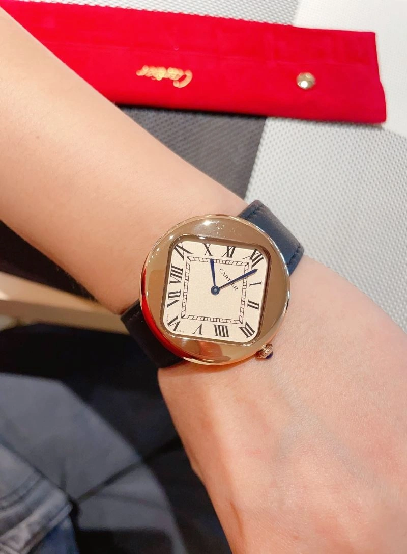 Colorful CARTIER Watches 180013