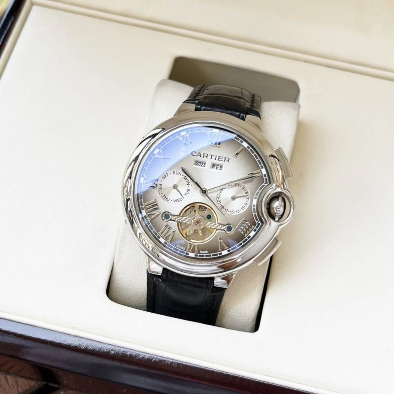 AllSeason CARTIER Watches 180027