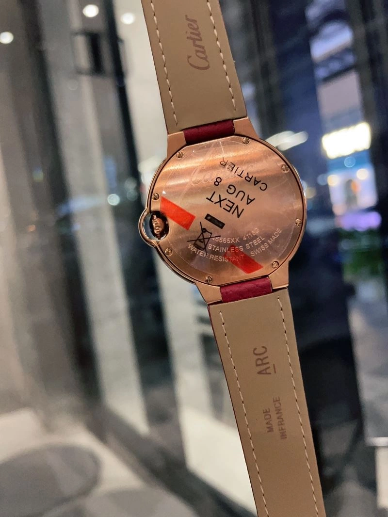 Functional CARTIER Watches 180012
