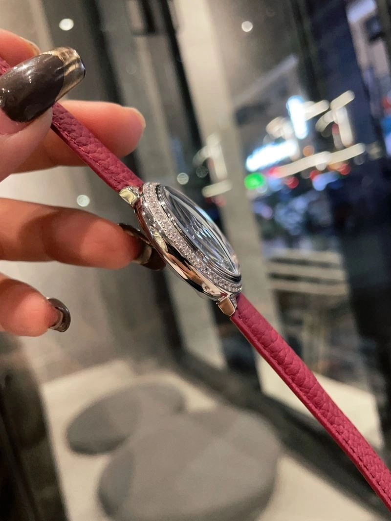 CARTIER Watches FreshLook 180003