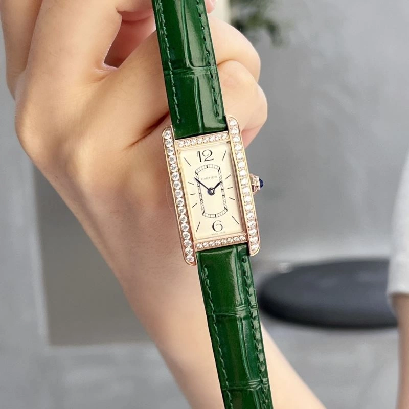 CARTIER Watches FashionForward 180028