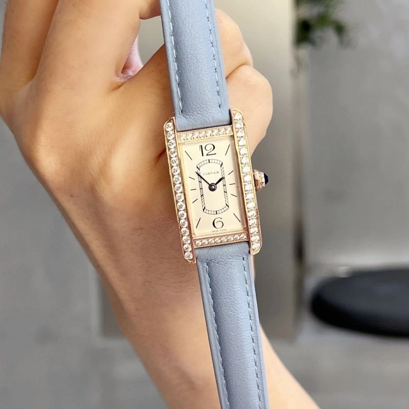 CARTIER Watches FashionForward 180028