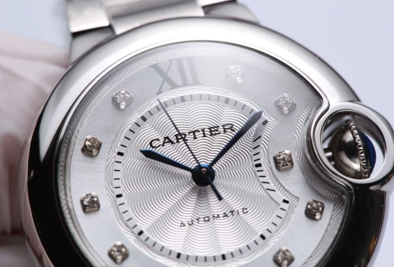 Functional CARTIER Watches 179994