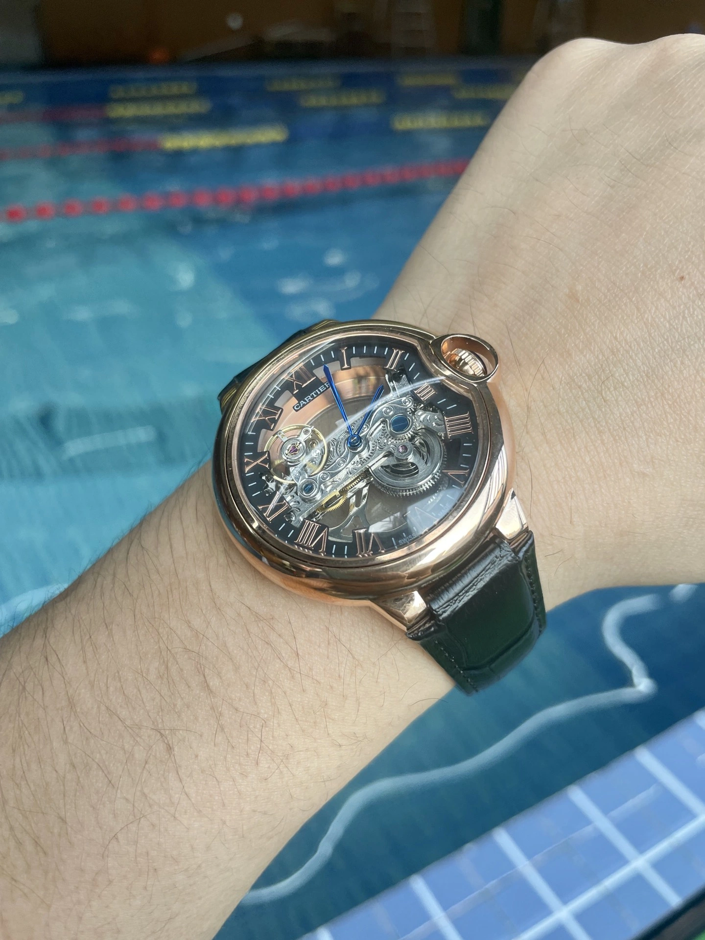 Elegant CARTIER Watches 179990