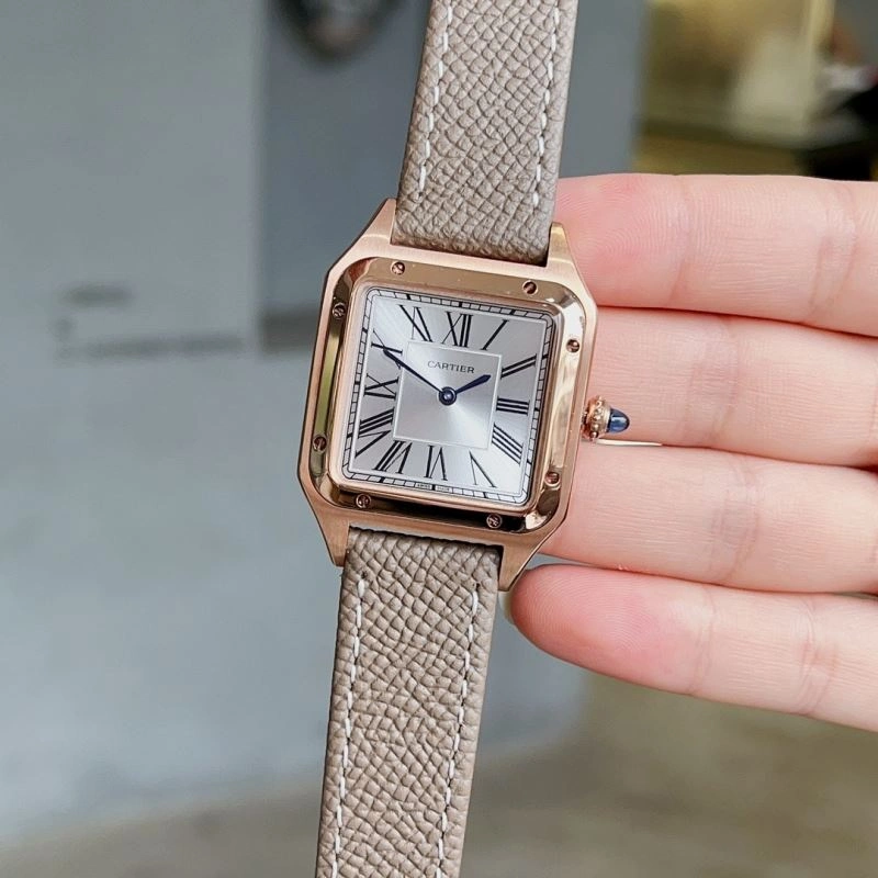 Bright CARTIER Watches 179943