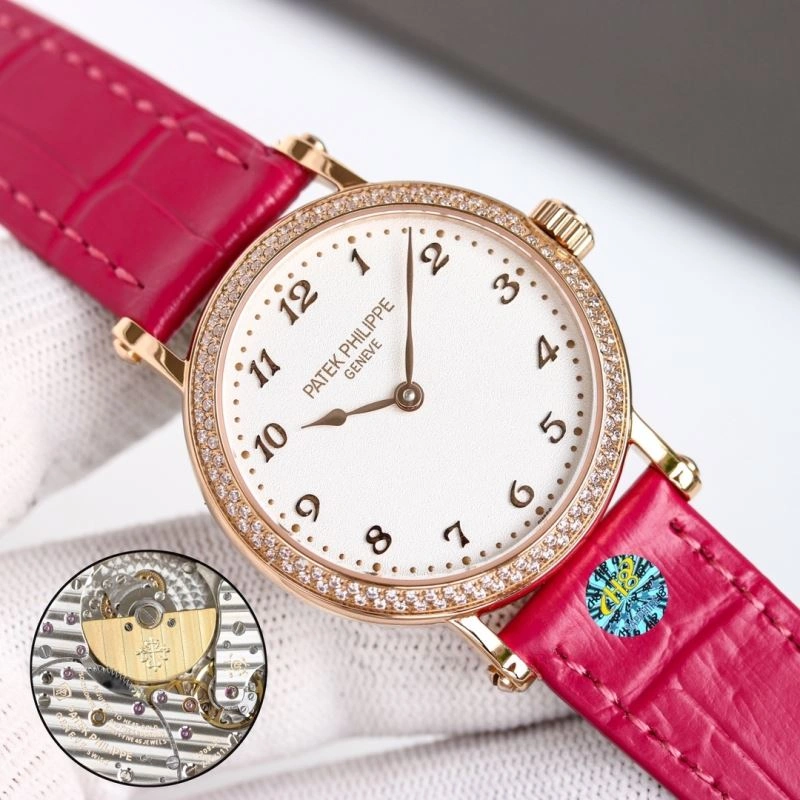 DailyWear CARTIER Watches 179919