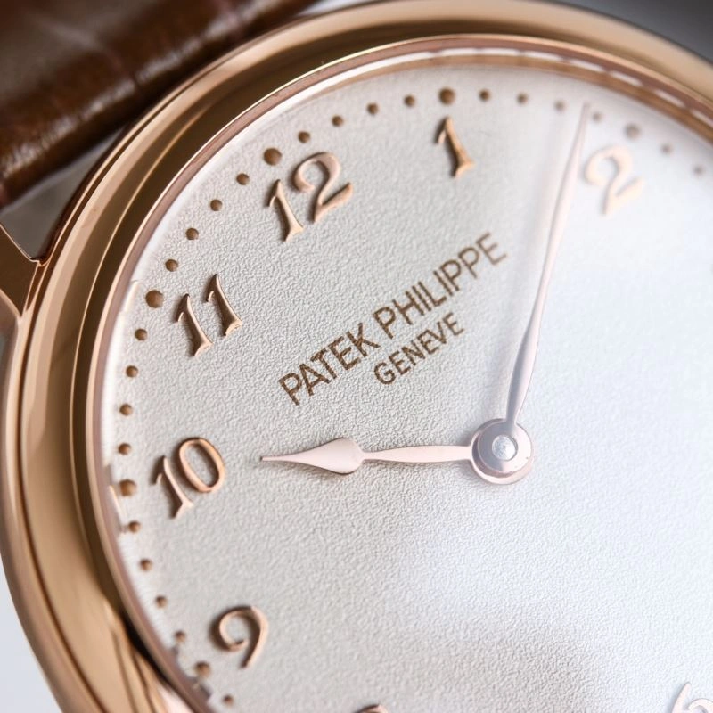 DailyWear CARTIER Watches 179919